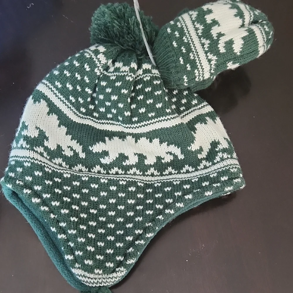 Old Navy Cozy Forest Kids Hat with Mittens Dinosaur Knitted Green And White